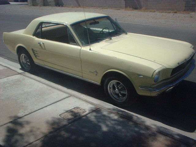 1966 mustang a code coupe survivor !