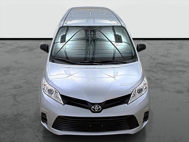 2020 toyota sienna l