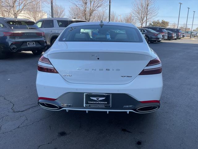 2024 genesis g70 2.5t rwd