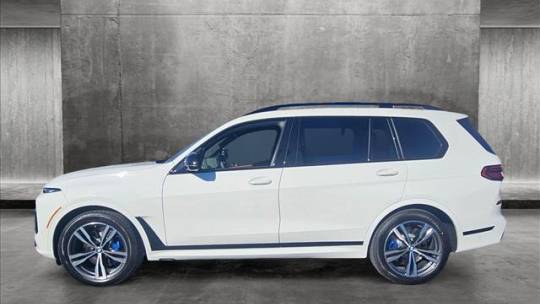 2025 BMW X7