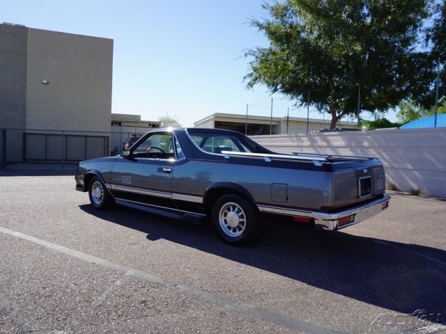 1986 ss used 5l v8 16v automatic rwd