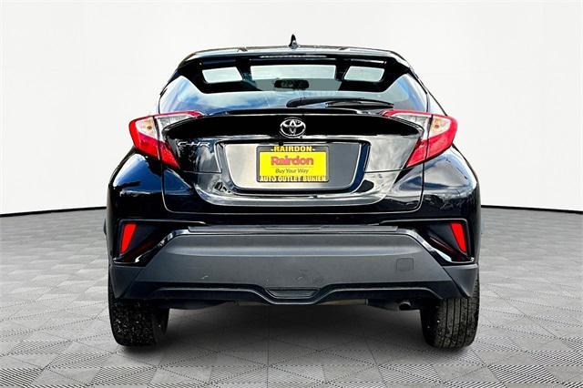 2022 toyota c-hr xle