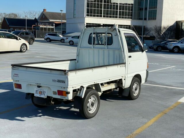 1992 daihatsu hijet 4 wd pickup rt hand drive with 8,720 miles