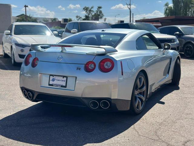 2009 nissan gt-r premium