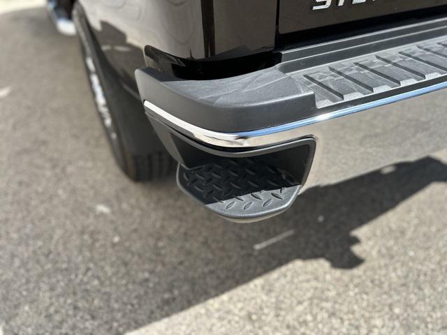 2018 chevrolet silverado 3500 lt
