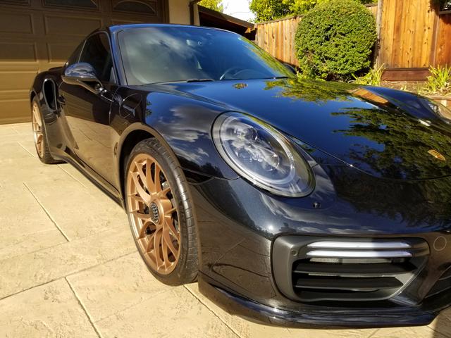 2018 porsche 911 turbo s