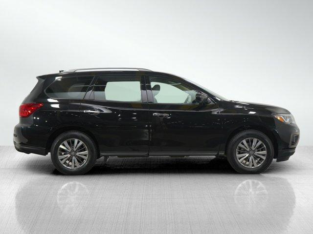 2019 nissan pathfinder sl