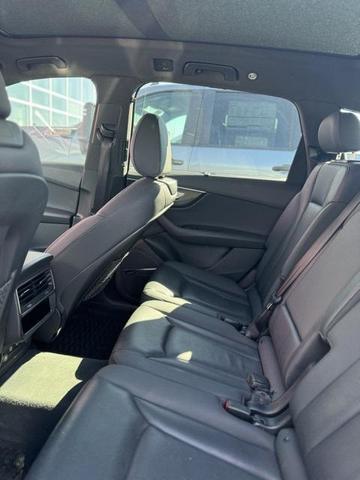 2020 audi q7 55 premium plus