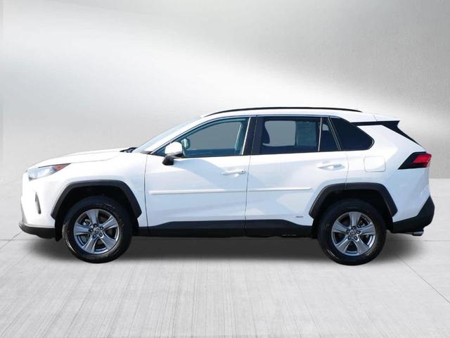 2022 toyota rav4 hybrid le