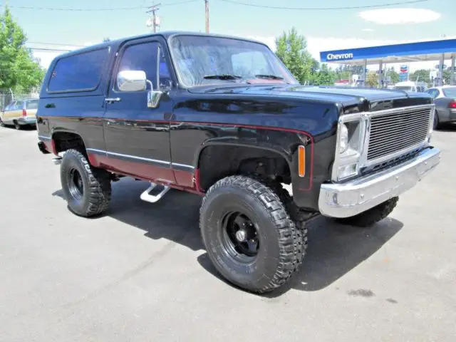stunning black paint! restored! newer 350 throttle body injection! auto, lifted