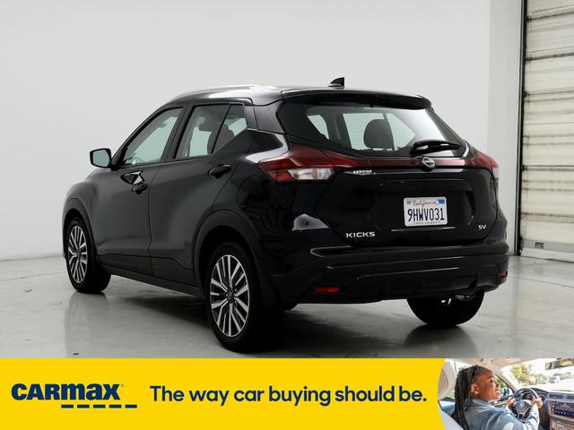 2023 nissan kicks sv