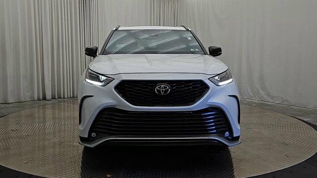 2024 toyota highlander xse