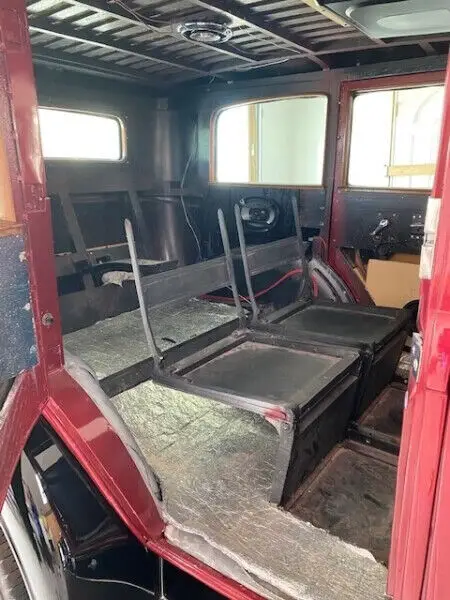 1930 cadillac town car v windshield