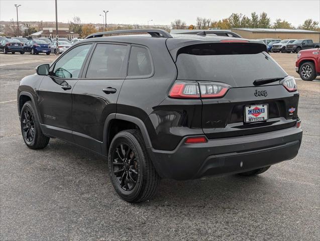 2023 jeep cherokee altitude lux