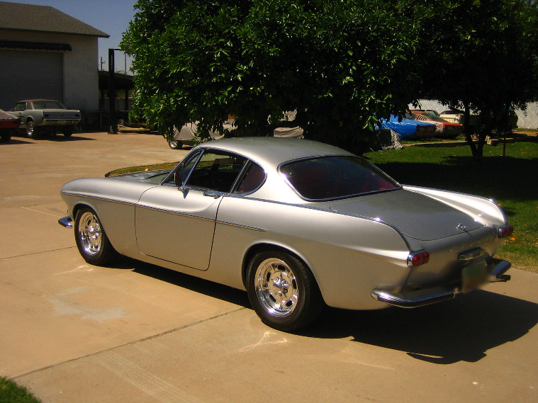 1967 volvo 1800s 4-speed