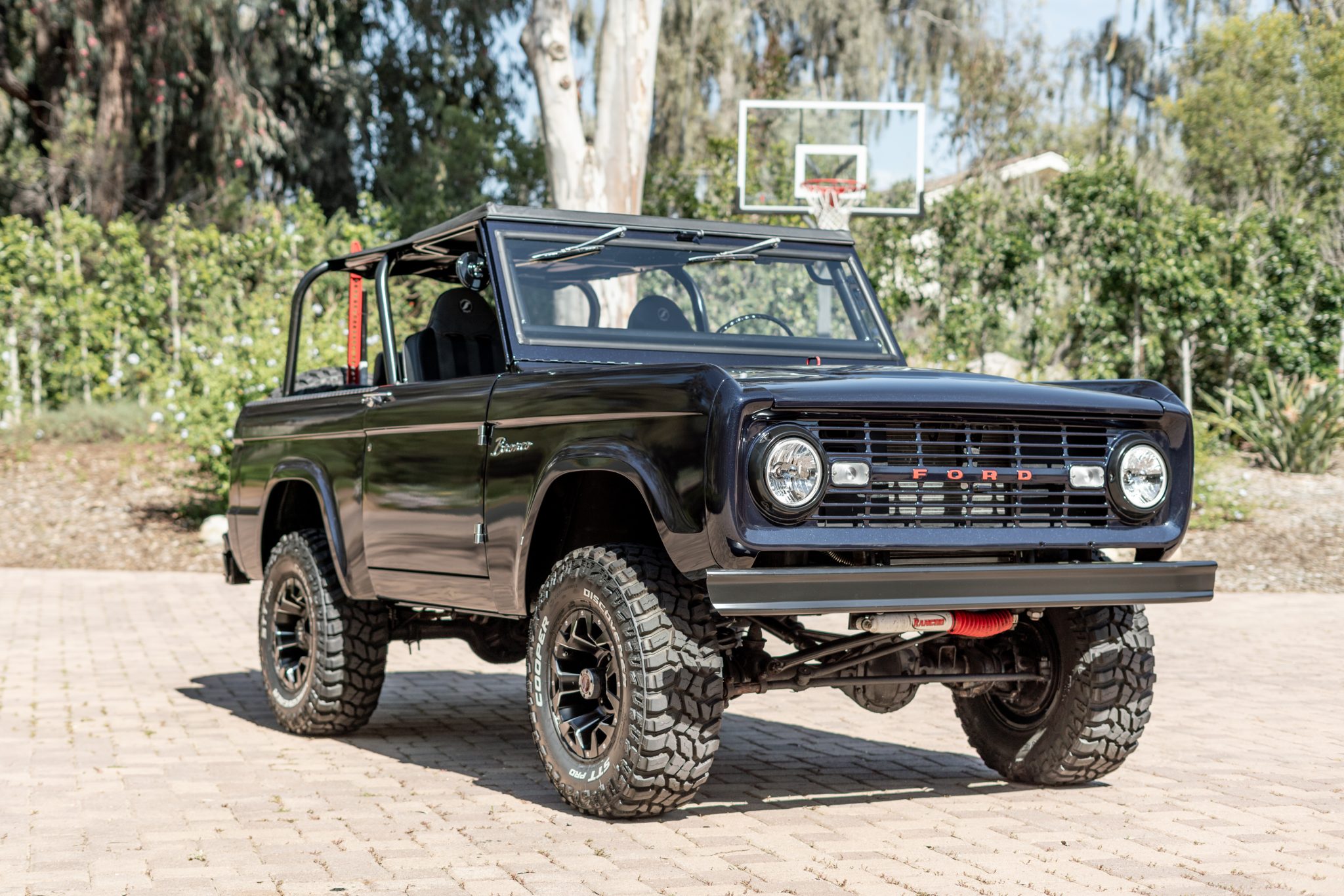1968 ford bronco 3-speed