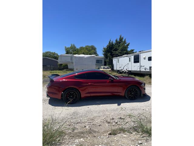 2018 ford mustang gt premium