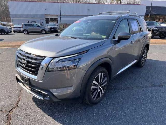2023 nissan pathfinder platinum