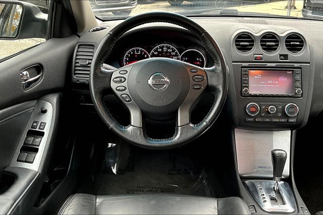 2010 nissan altima 3.5 sr