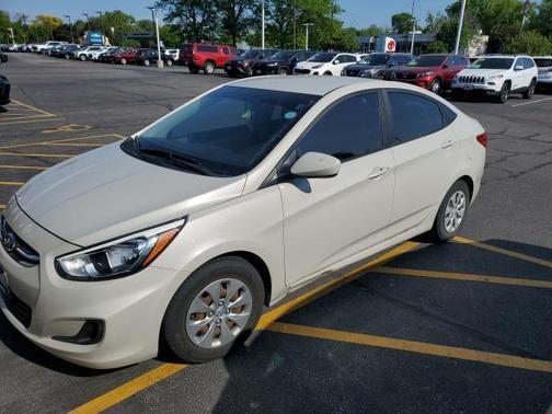 2016 hyundai accent in saint louis, missouri