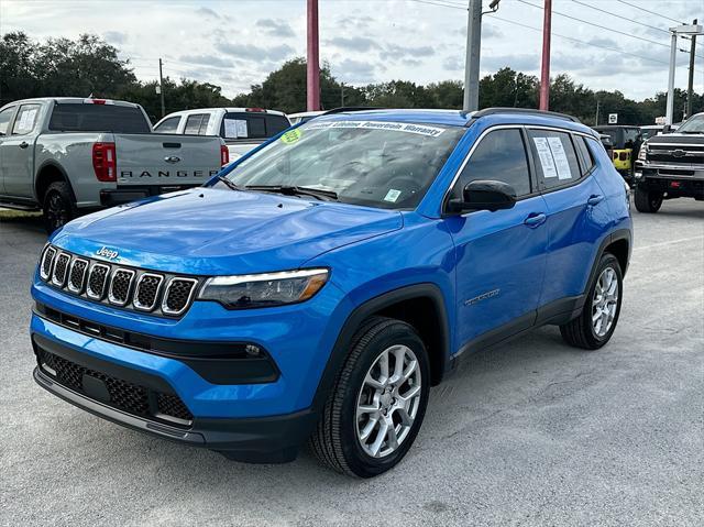 2023 jeep compass latitude lux