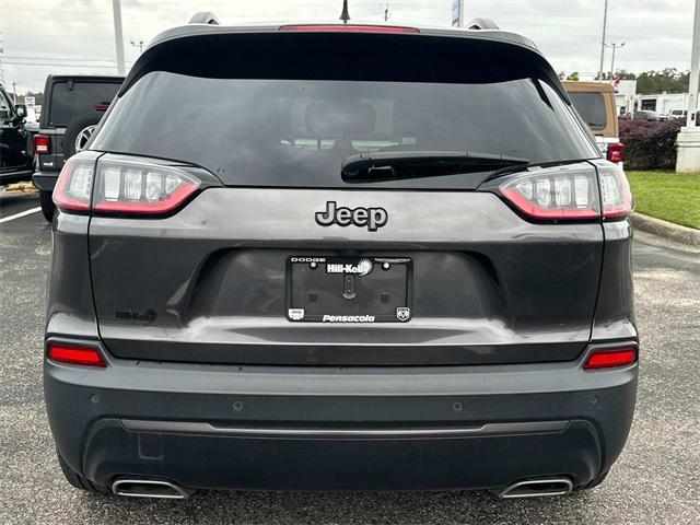 2021 jeep cherokee latitude lux