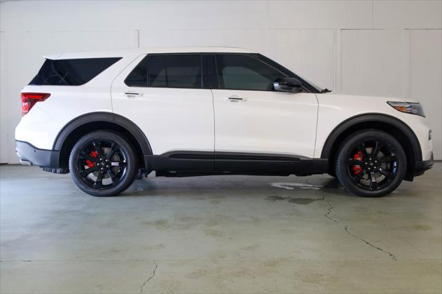 2021 ford explorer st awd