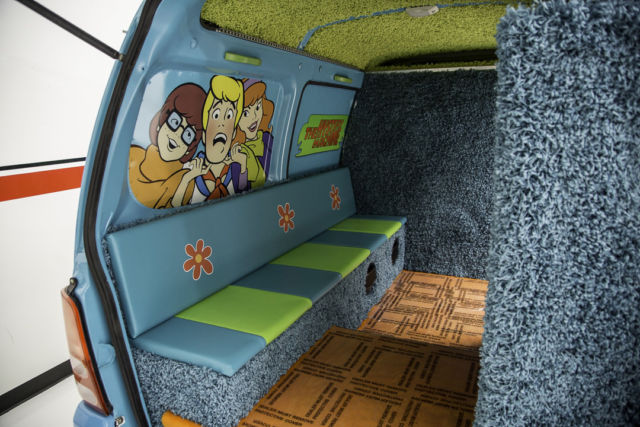 2008 vantage custom "scooby doo" mystery machine low speed movie car/golf car