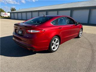 2016 Ford Fusion (North America) se