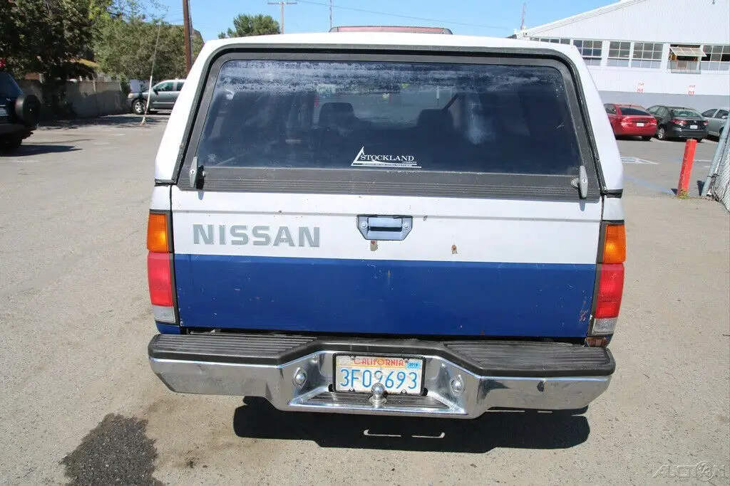 1987 nissan pickup truck automatic 4 cylinder no reserve