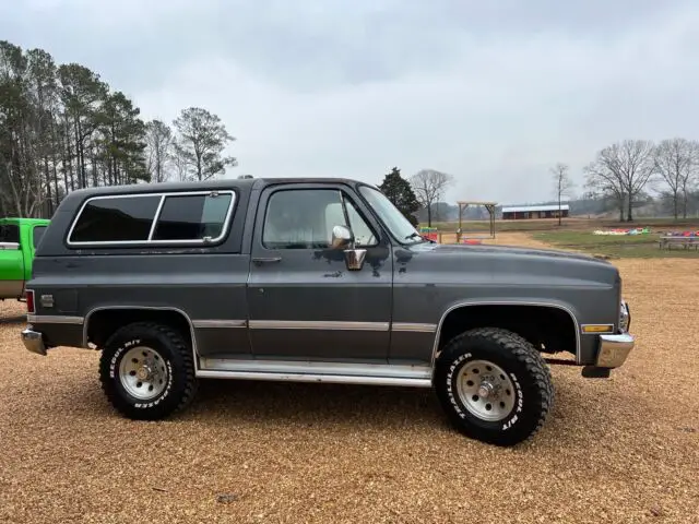 1987 chevrolet blazer suv grey 4wd automatic v10
