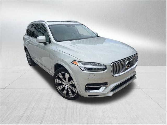 2022 volvo xc90 recharge plug-in hybrid t8 inscription 6 passenger