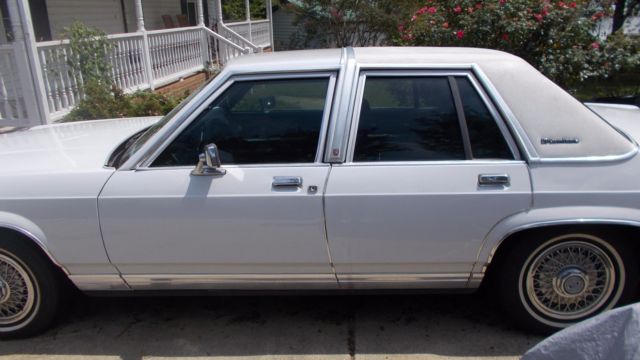 1990 ford crown victoria