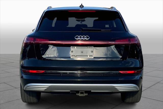 2019 audi e-tron premium plus