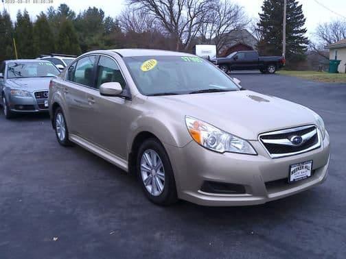 2010 subaru legacy in northwoods, illinois