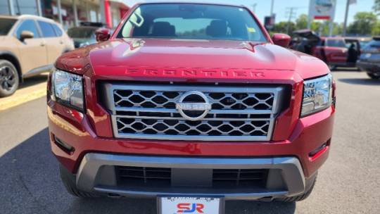 2023 nissan frontier sv