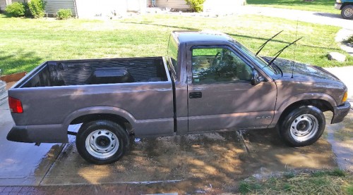 1997 chevrolet s-10 in indiana by owner