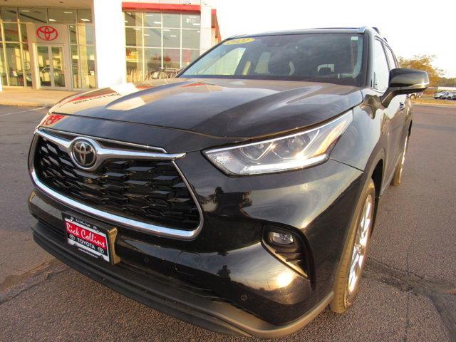 2021 toyota highlander limited