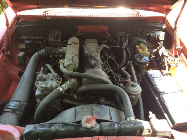 1974 mercedes 240d *project car *runs and drives