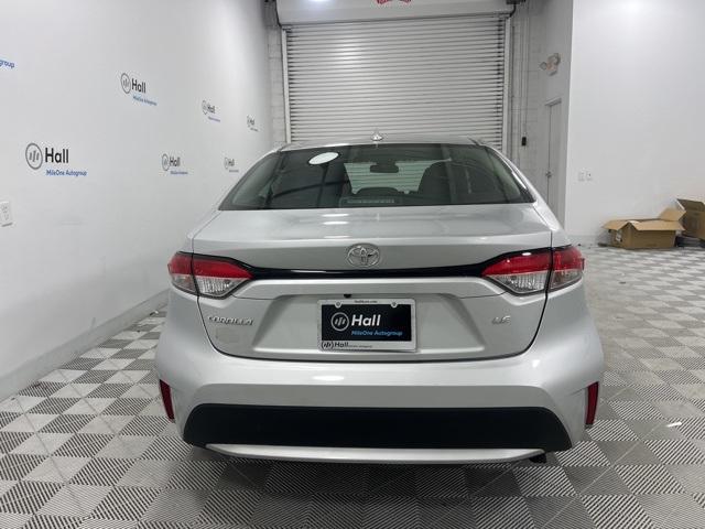 2021 toyota corolla le