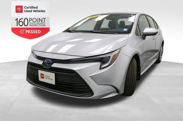 2024 toyota corolla hybrid le