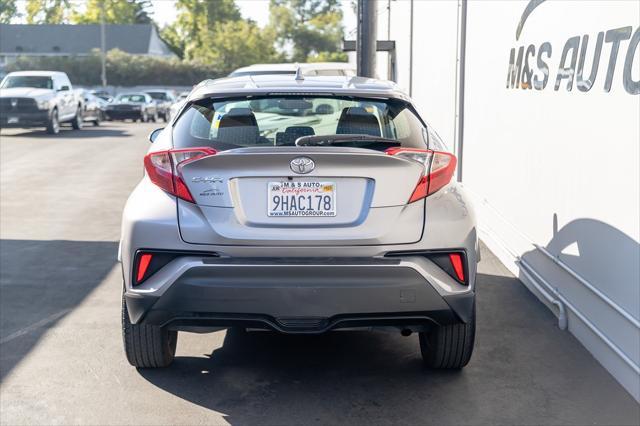 2020 toyota c-hr le