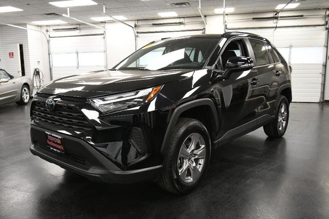 2024 toyota rav4 xle