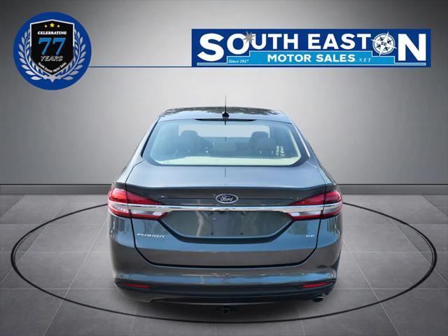 2018 ford fusion se