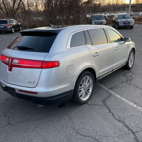 2019 lincoln mkt reserve