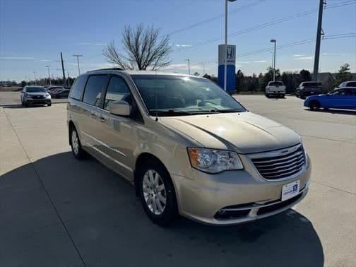 2013 chrysler town & country touring in lincoln, nebraska