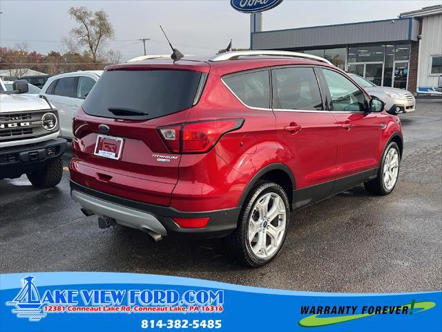 2019 ford escape titanium