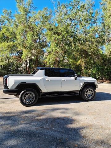 2024 gmc hummer ev base