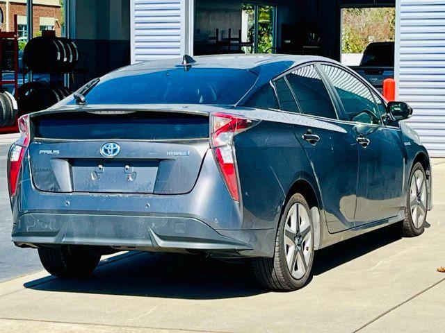 2018 toyota prius two