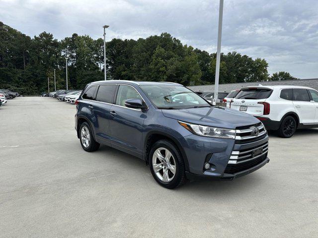 2018 toyota highlander limited
